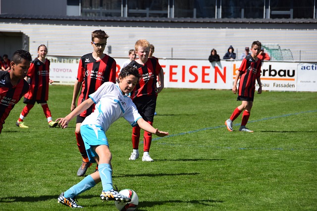 强调边路突 强调边路突